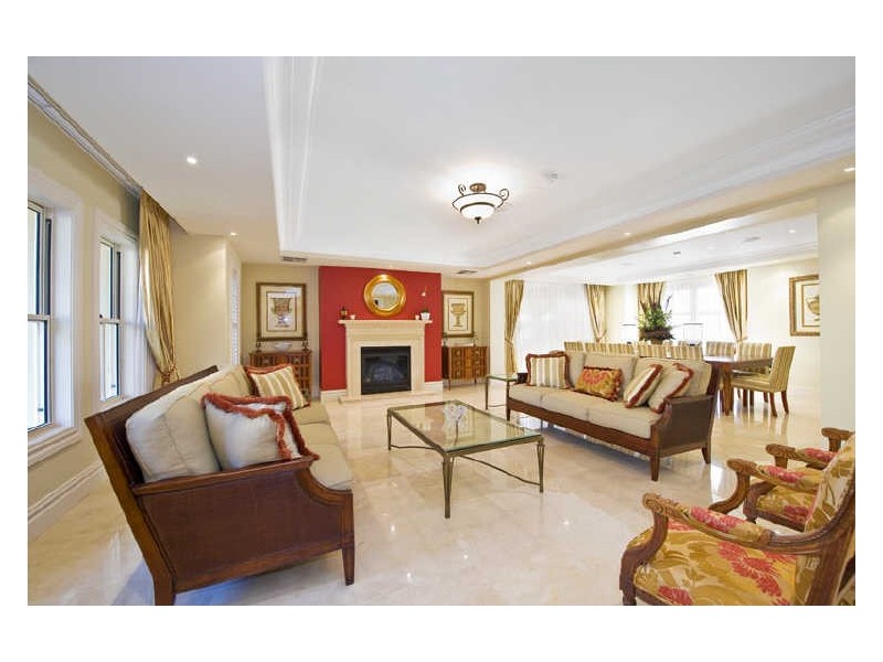 classic style living room