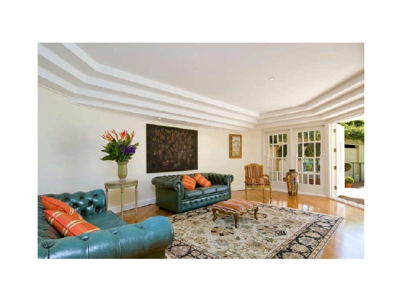 classic style living room