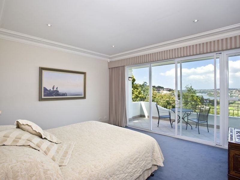 contemporary style dining room