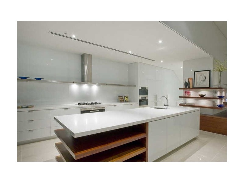 contemporary style kitchen