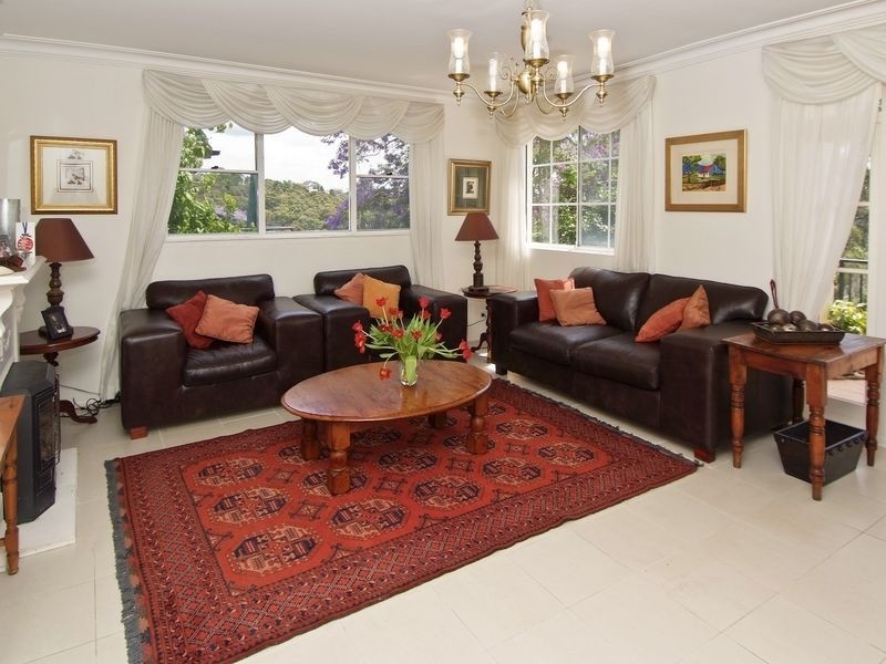 classic style living room