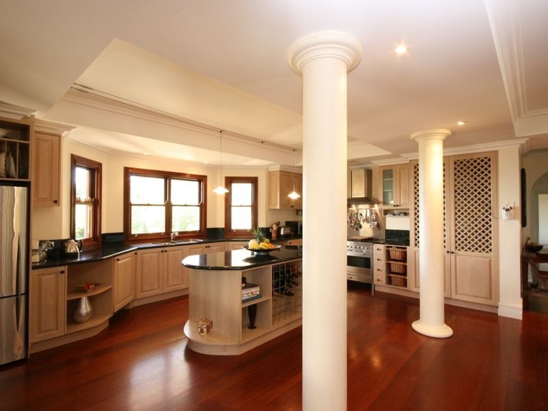 classic style kitchen