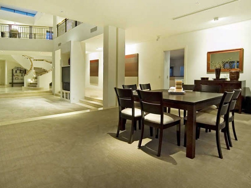 contemporary style dining room
