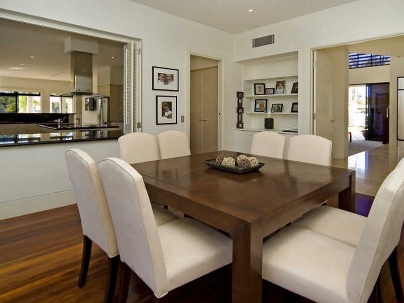 contemporary style dining room