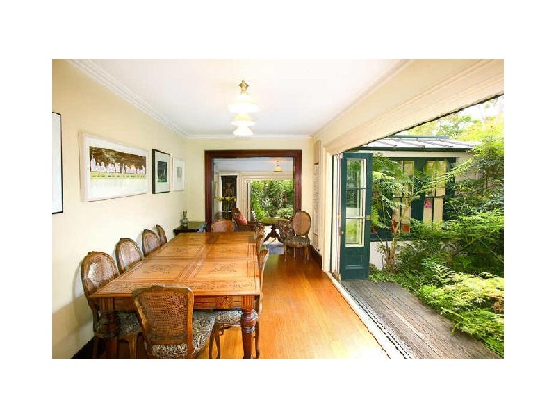 country style style dining room
