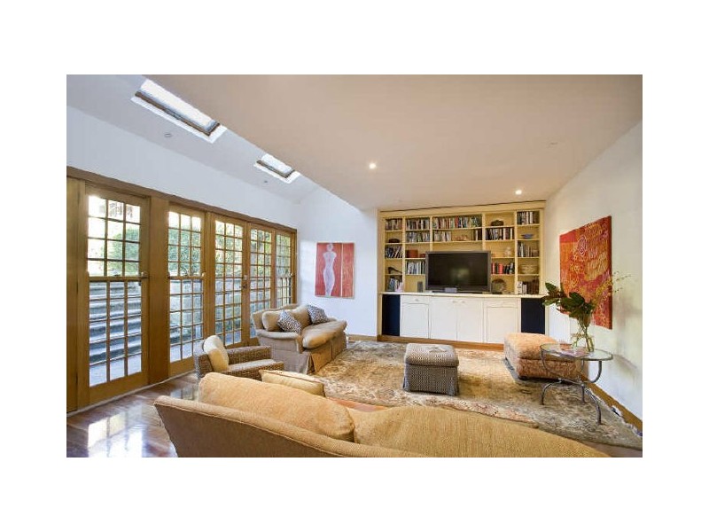 classic style living room