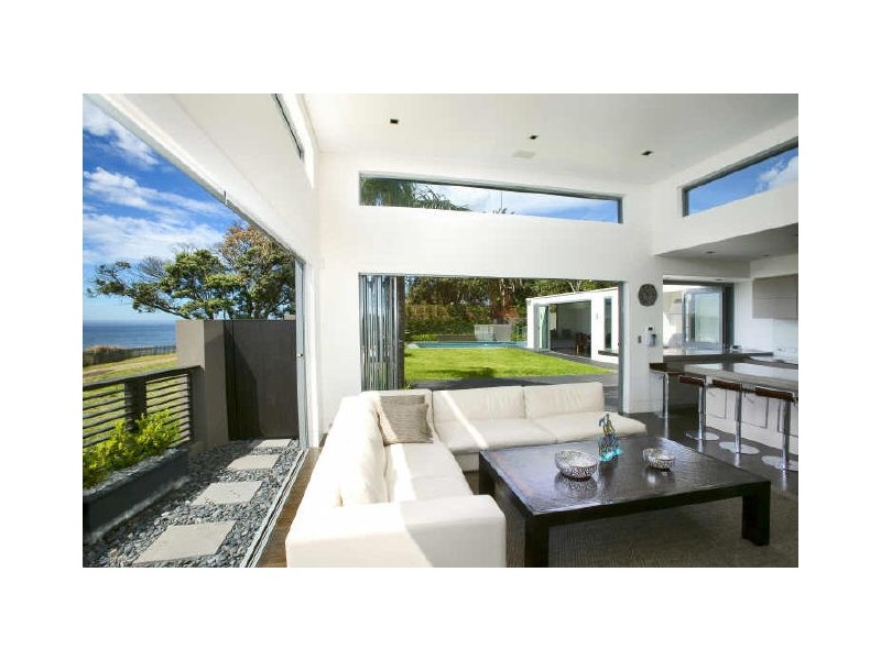 contemporary style living room