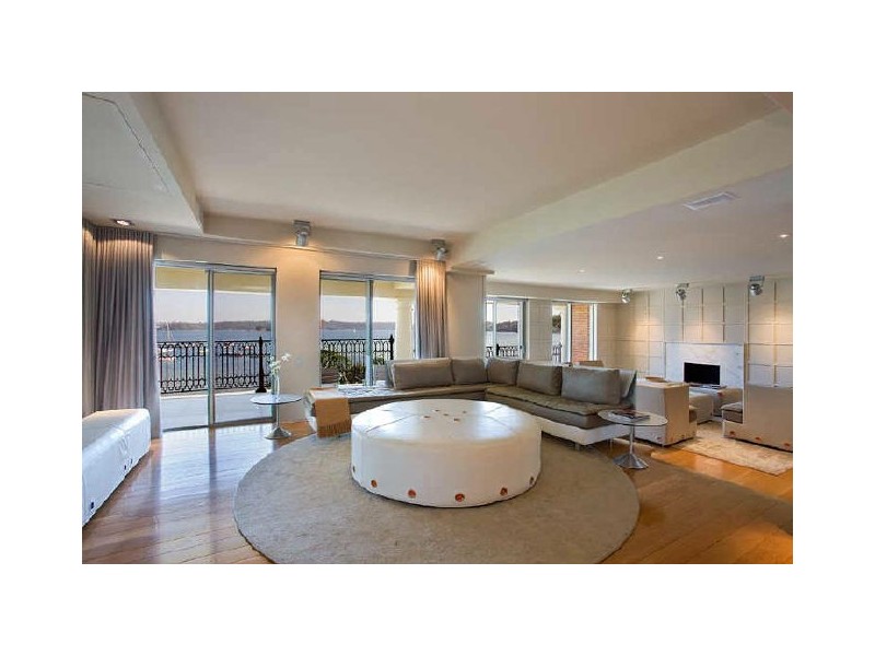 contemporary style living room