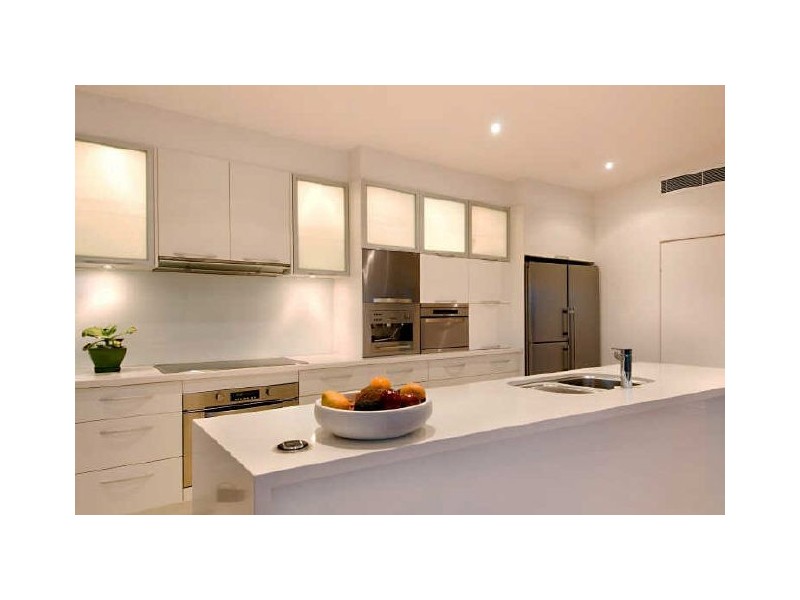 contemporary style kitchen