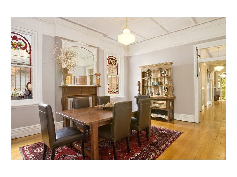 country style style dining room