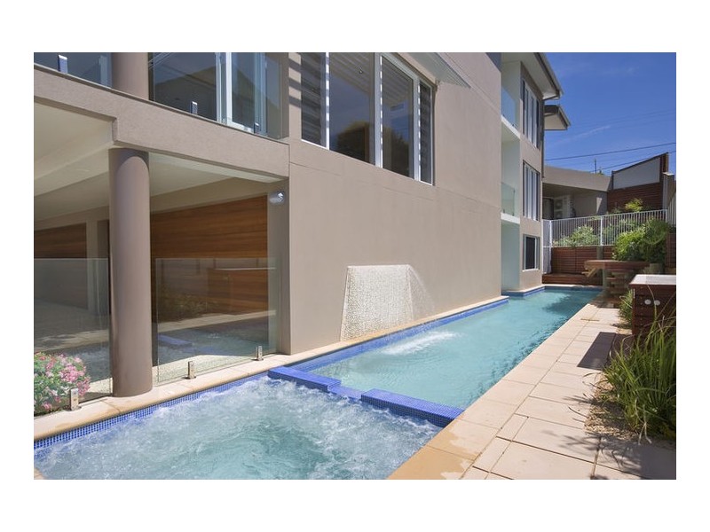 swimming pool landscapes style landscape