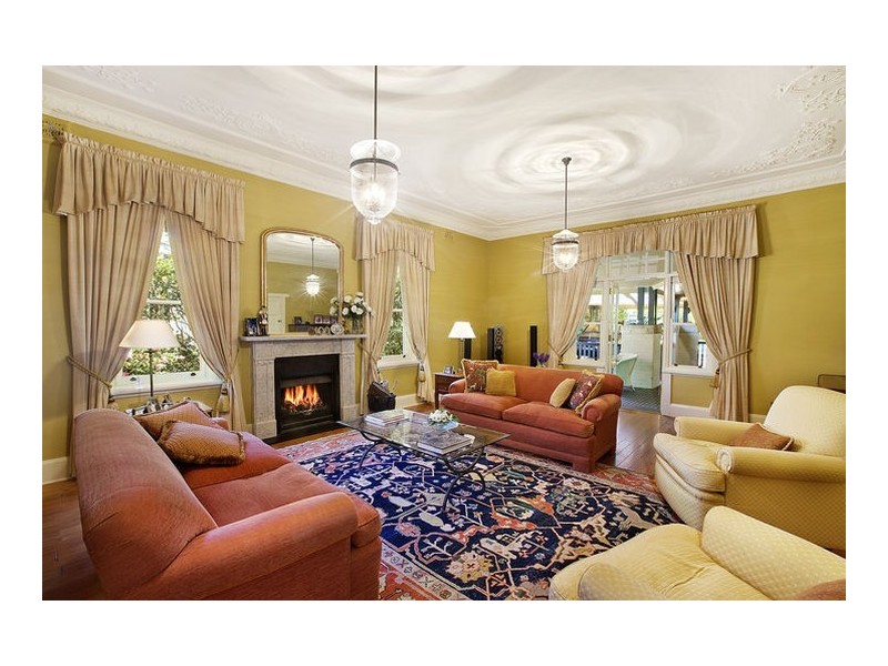 classic style living room