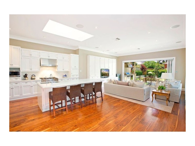 contemporary style living room