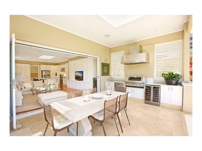 classic style living room