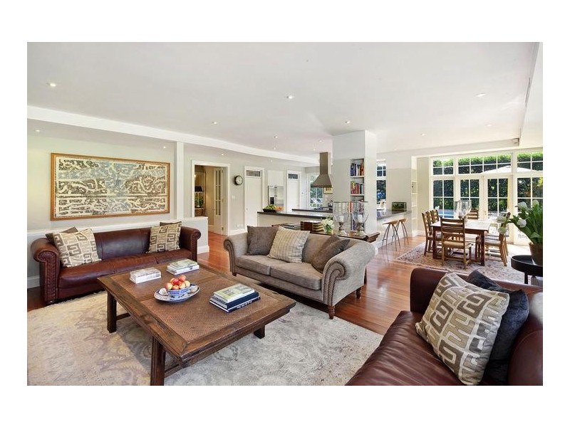 classic style living room