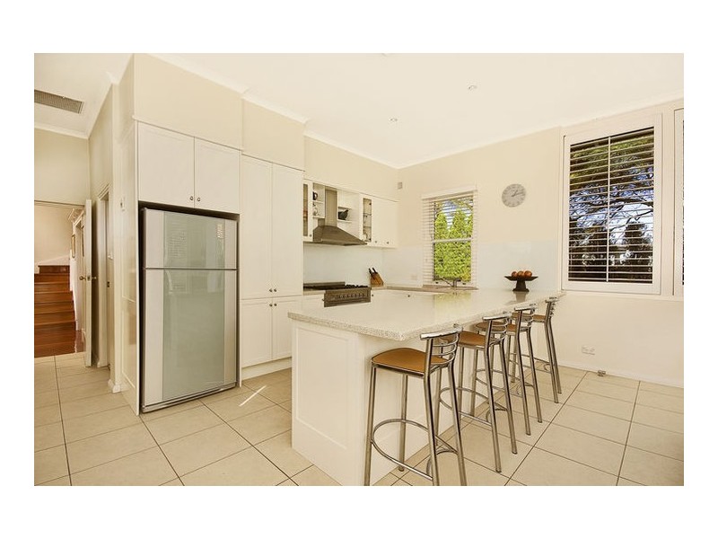 classic style kitchen