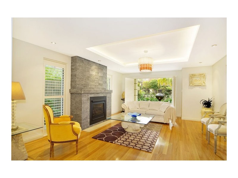 classic style living room