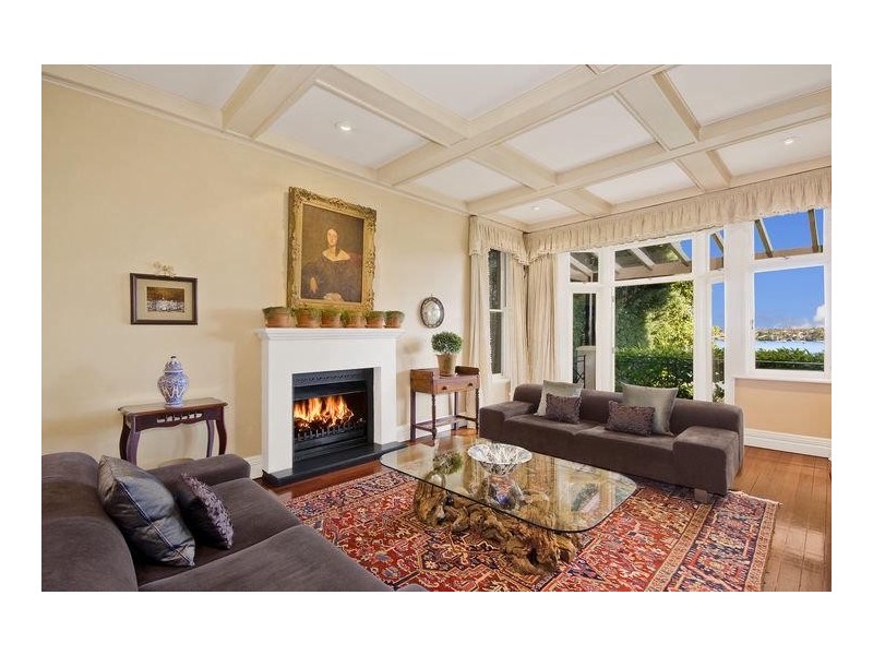 classic style living room