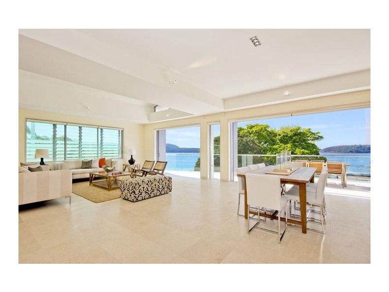 contemporary style living room