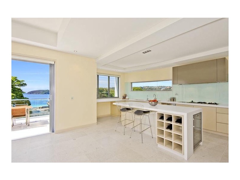 contemporary style kitchen