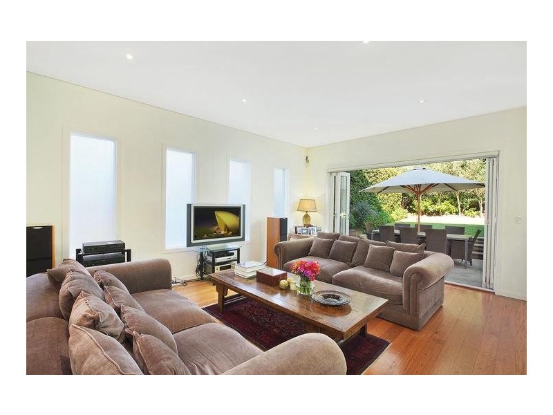 contemporary style living room