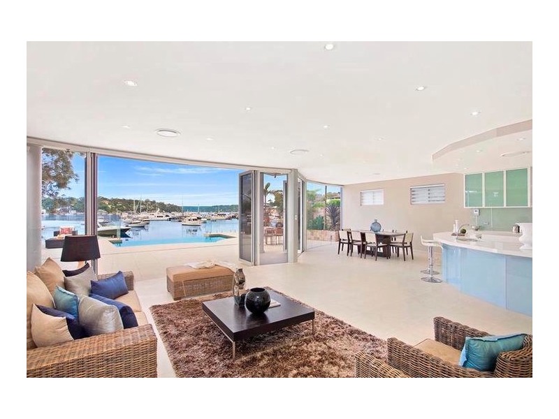 contemporary style living room