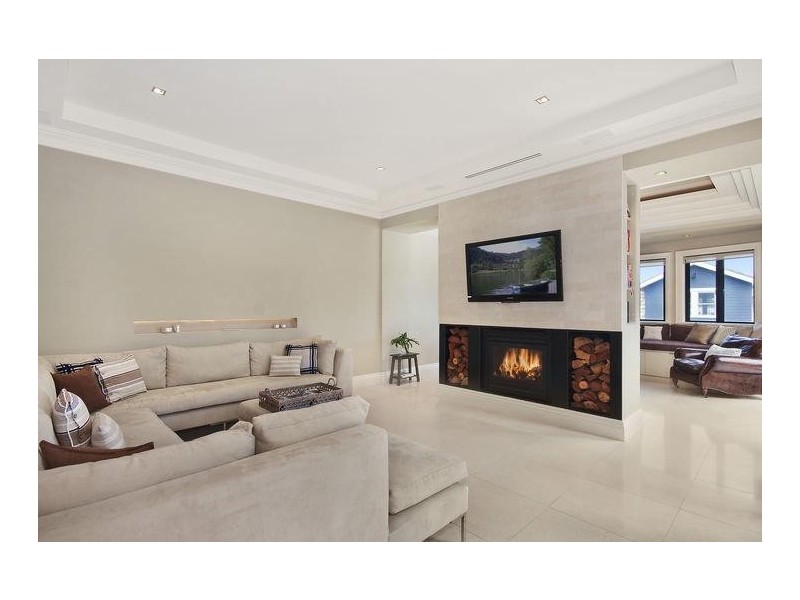 contemporary style living room