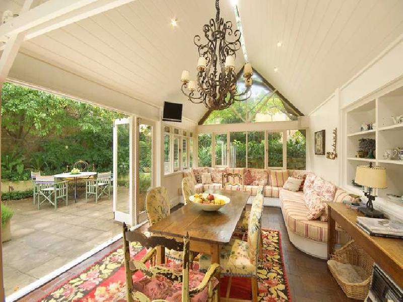 classic style living room