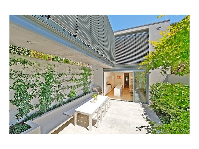 courtyard inspired style landscape