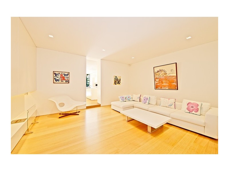 contemporary style living room
