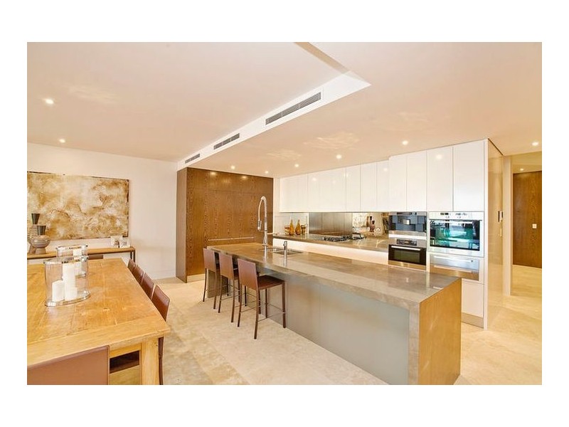 contemporary style kitchen