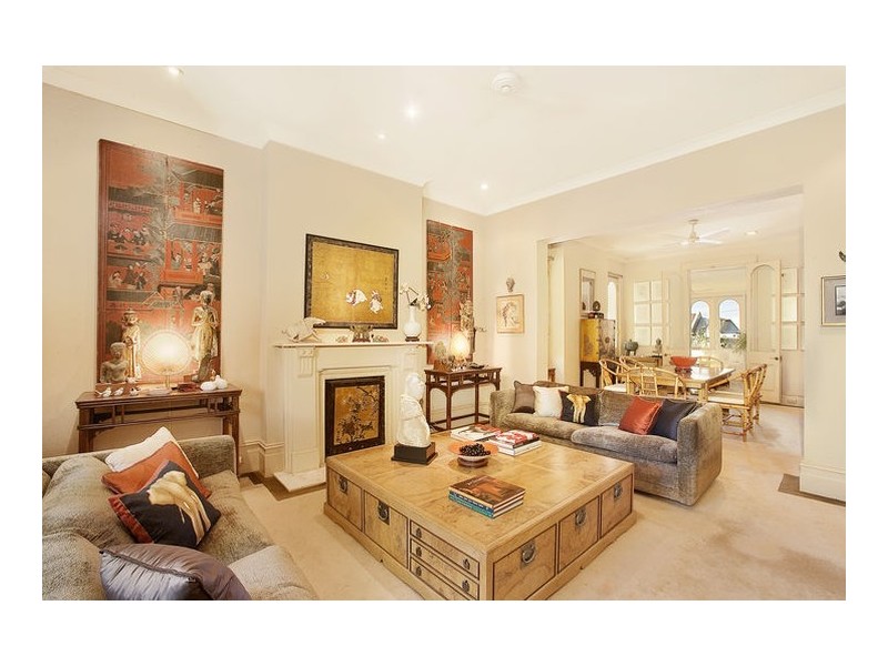 classic style living room