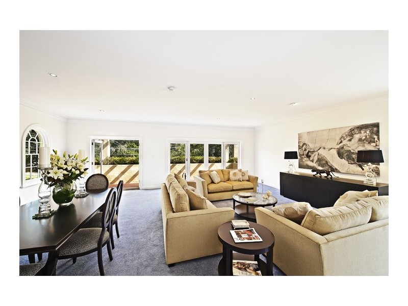 classic style living room