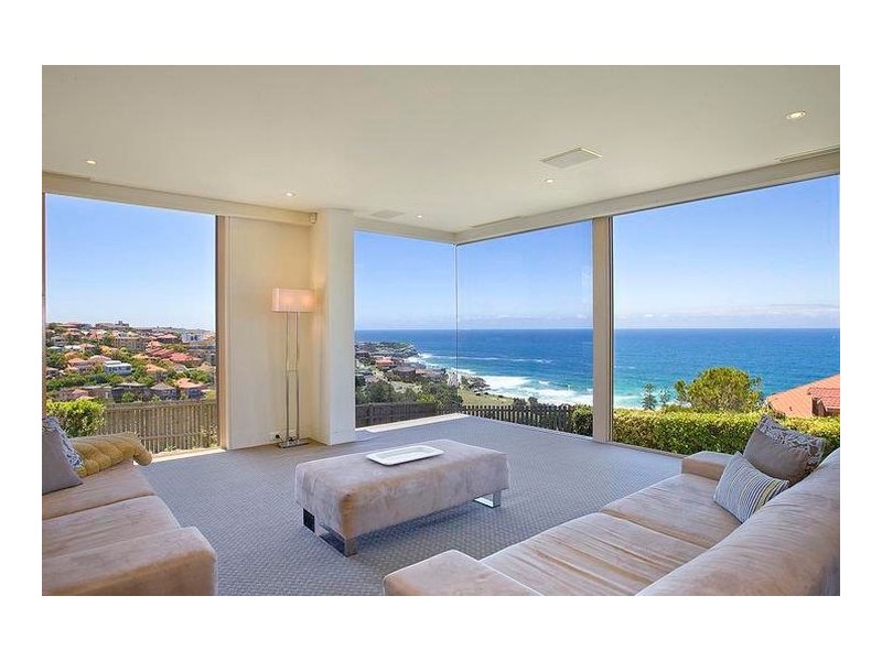 contemporary style living room