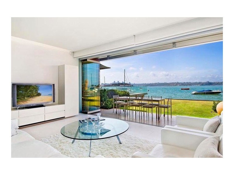 contemporary style living room