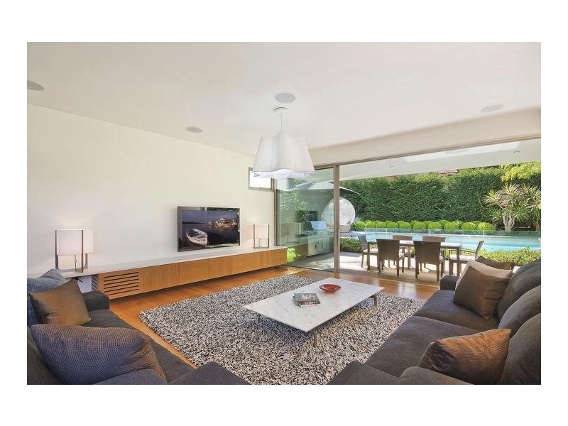 contemporary style living room