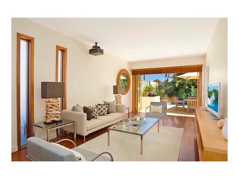 contemporary style living room