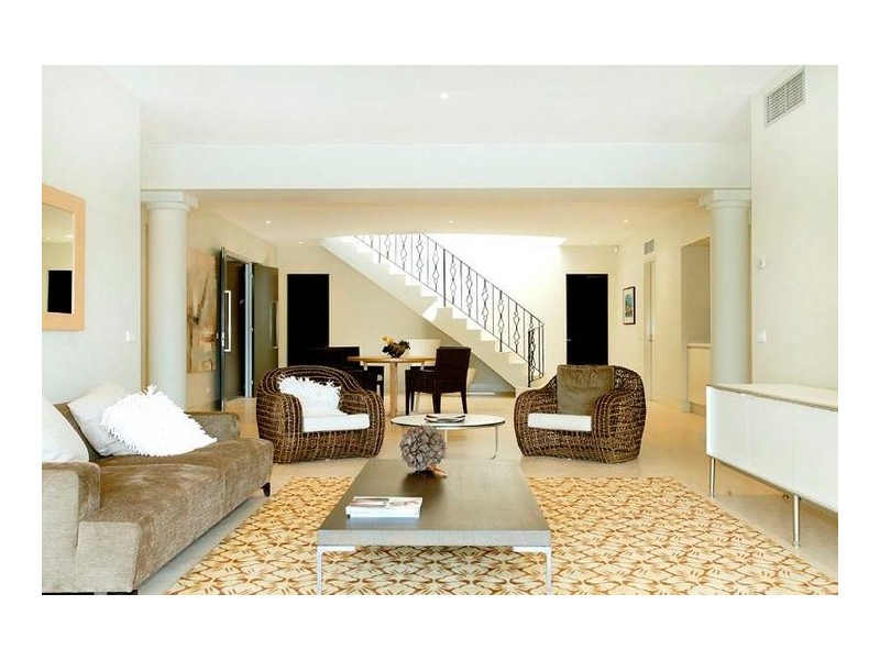 classic style living room