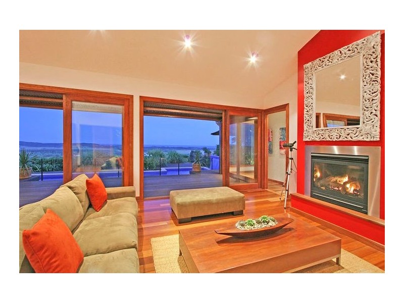 contemporary style living room