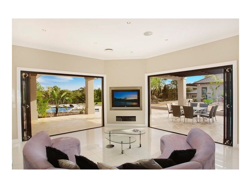 contemporary style living room