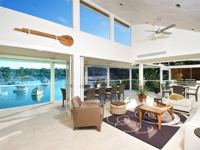 contemporary style living room