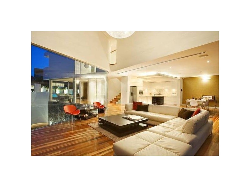 contemporary style living room