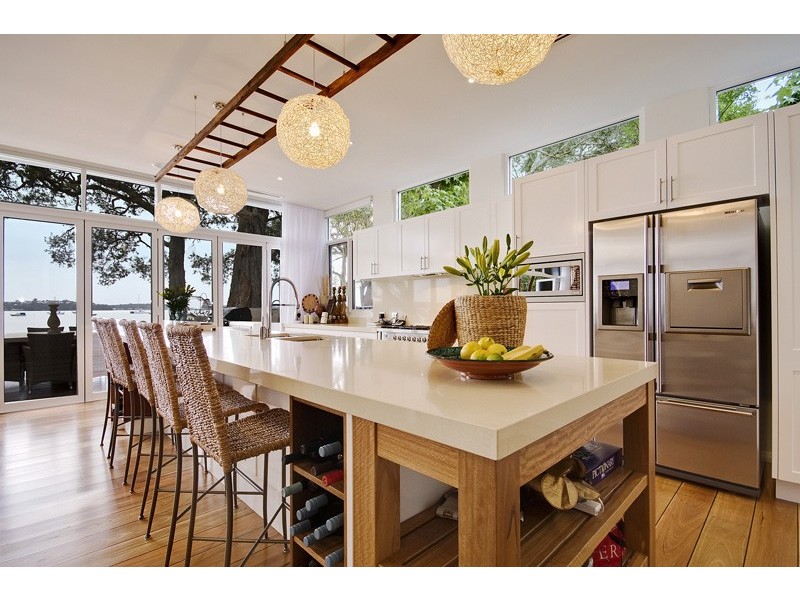 contemporary style kitchen