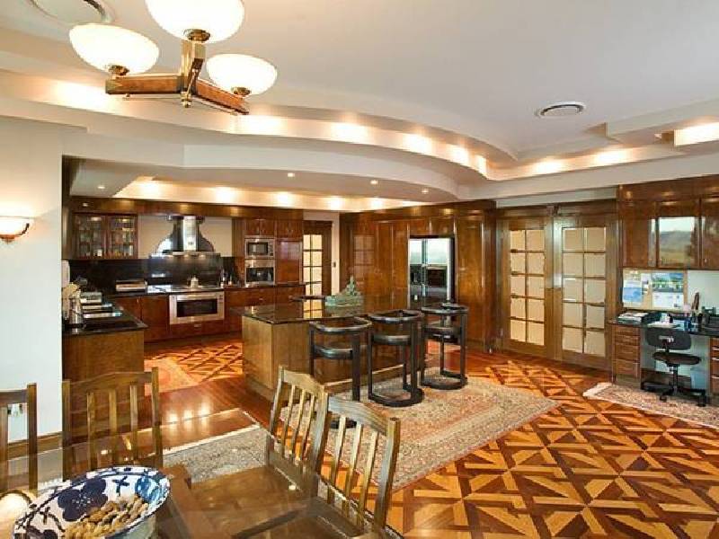 contemporary style kitchen