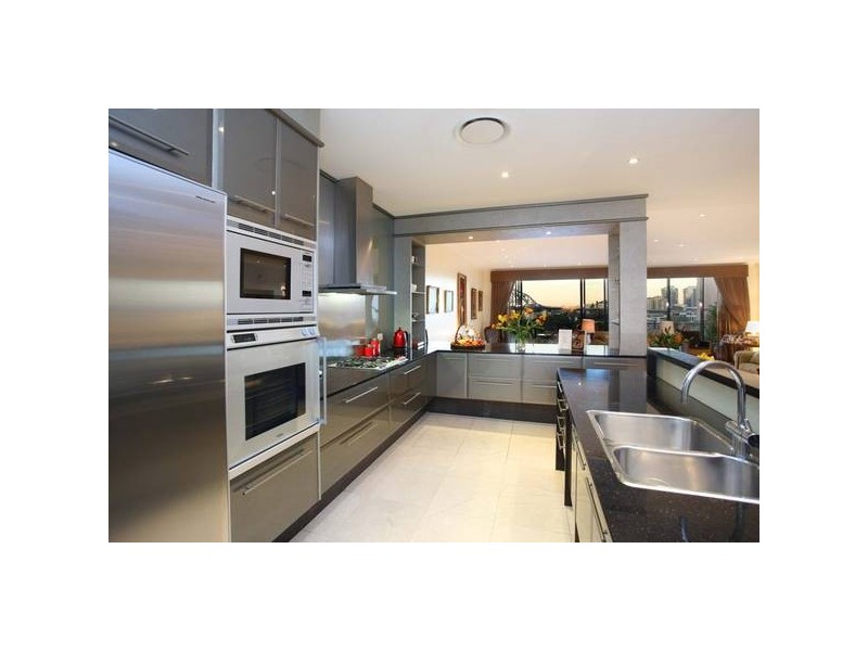 contemporary style kitchen