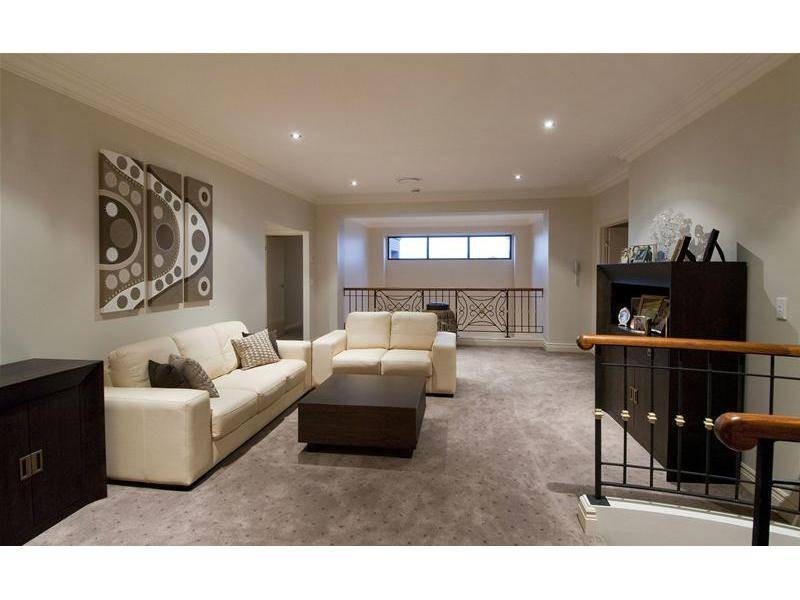 contemporary style living room