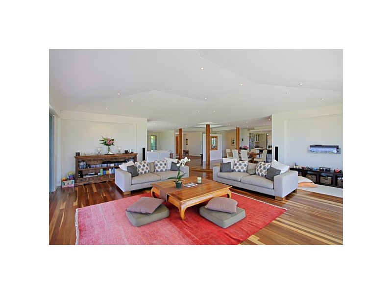 contemporary style living room