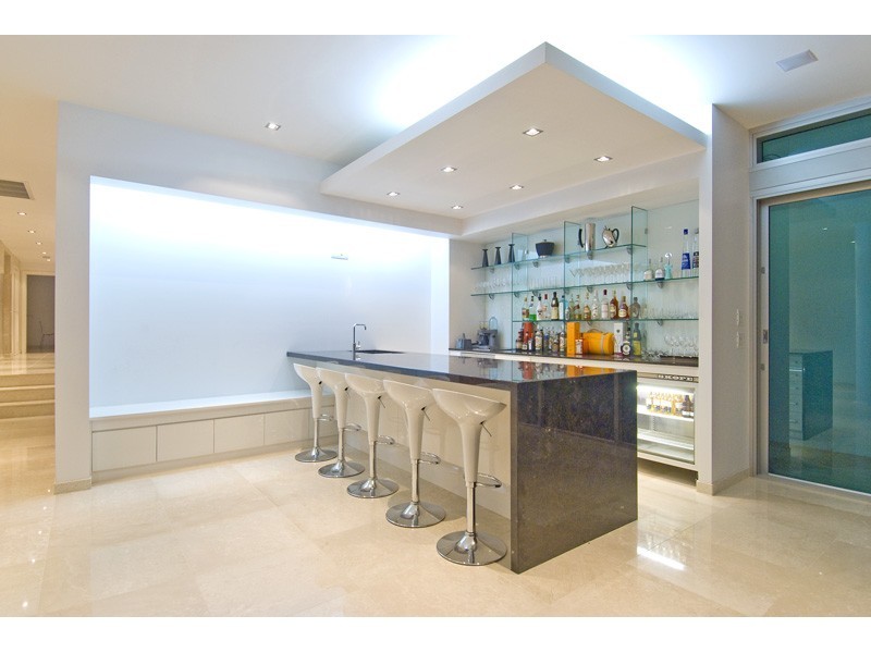 contemporary style kitchen