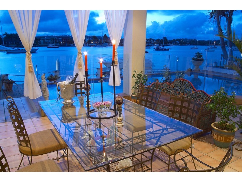 waterfront garden style landscape
