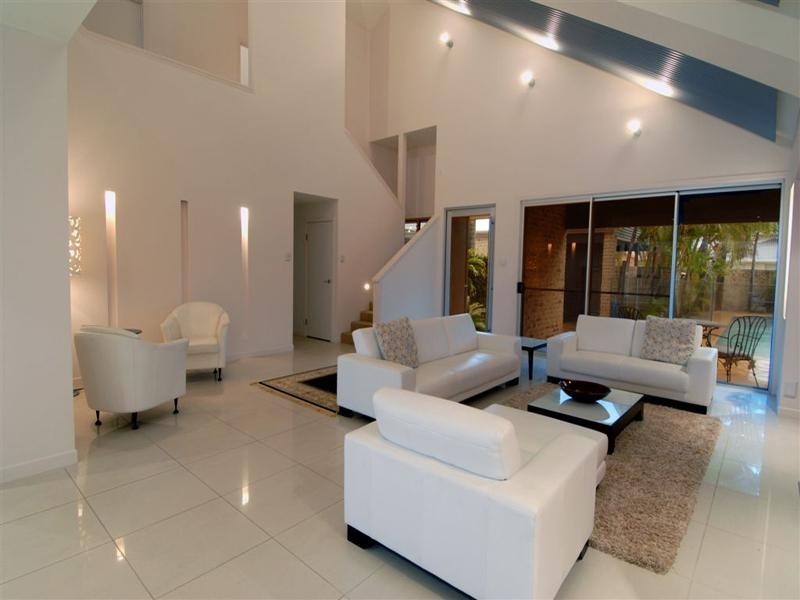 contemporary style living room